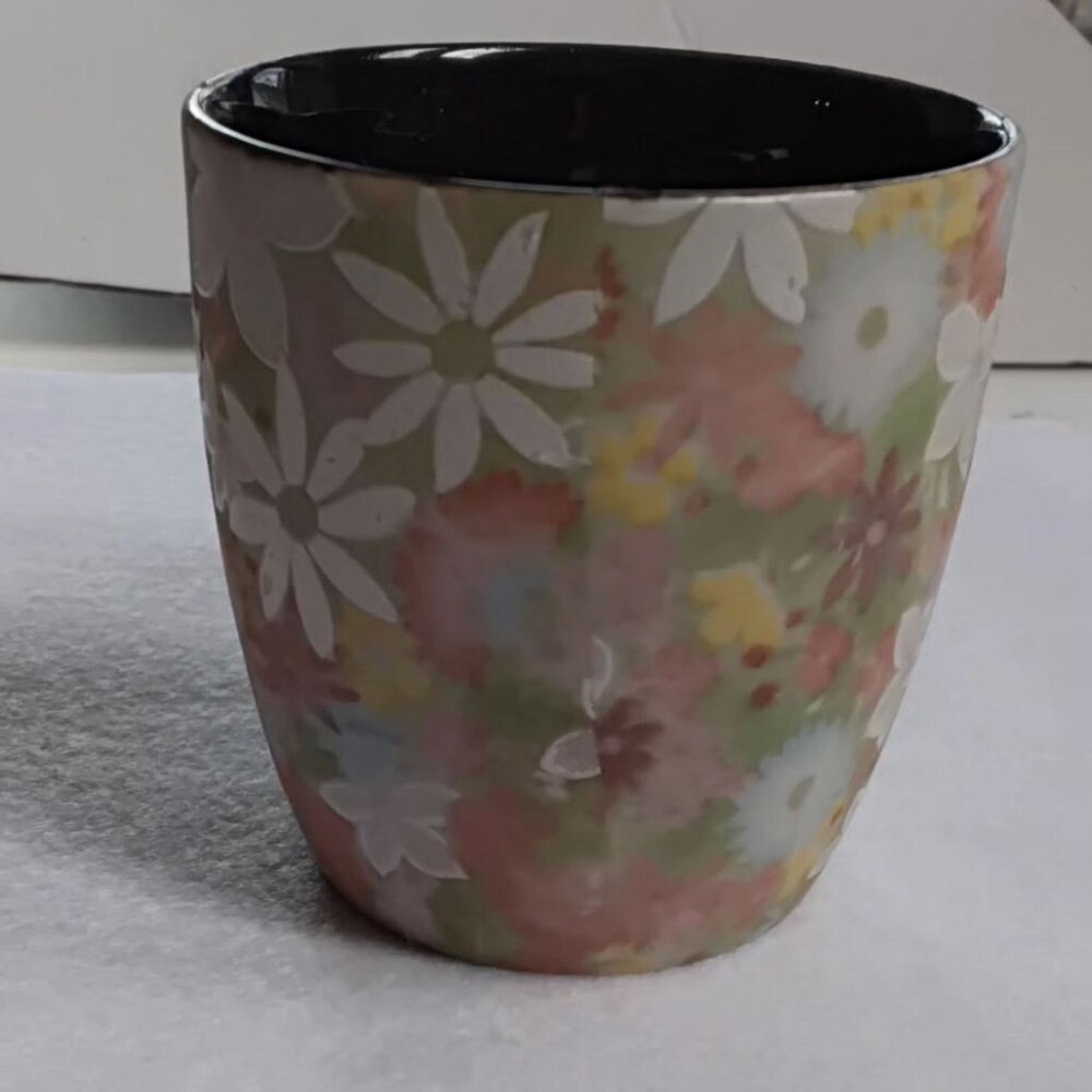 Japanese Ceramic Arita Teacups / Sake Pair Floral Flower Design